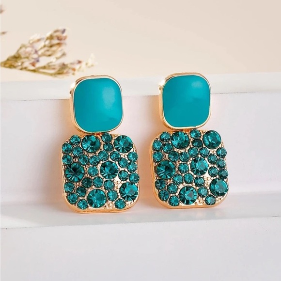 Jewelry - 🌟3x Host Pick🌟Turquoise Earrings